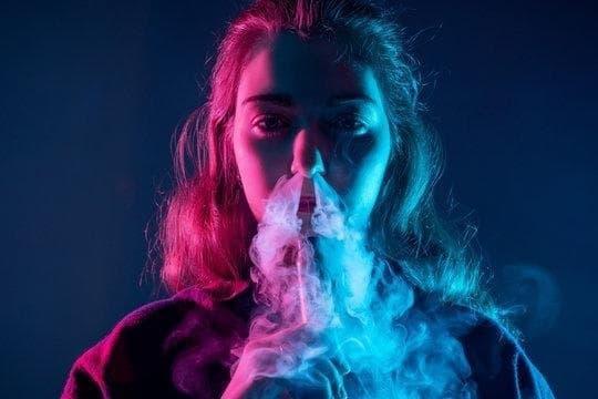 Vape Shop poradnik e papieros mechaniczny najlepsze modele recenzje porady konserwacja bezpieczeństwo