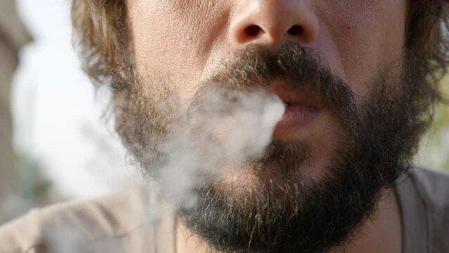 E-papierosy w praktyce — czy e papierosy są szkodliwe i jakie niosą ryzyko dla zdrowia