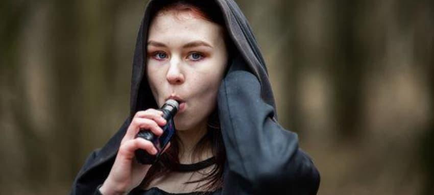 Jak wybrać jednostavne e-cigarety i czy hellboy vape spełni oczekiwania użytkowników