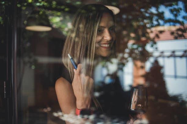 E-cigareta nowości i porównania marek plus praktyczne porady dotyczące e dym dg dla świadomych kupujących